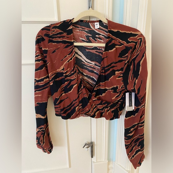 Nordstrom BP - cropped long sleeve blouse - Picture 1 of 4